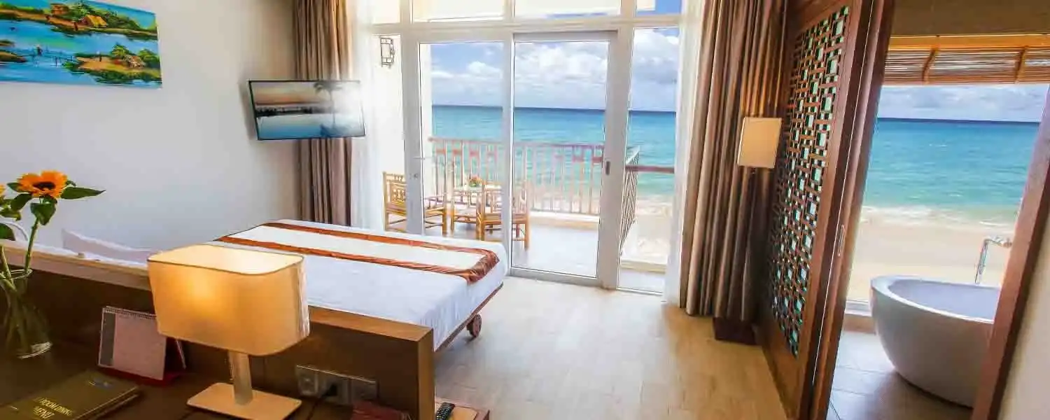 Centara Sandy Beach Resort Danang-1